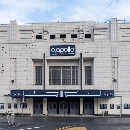 Guestready - Top Floor Apt 2Min Walk To O2 Apollo Manchester Esterno foto
