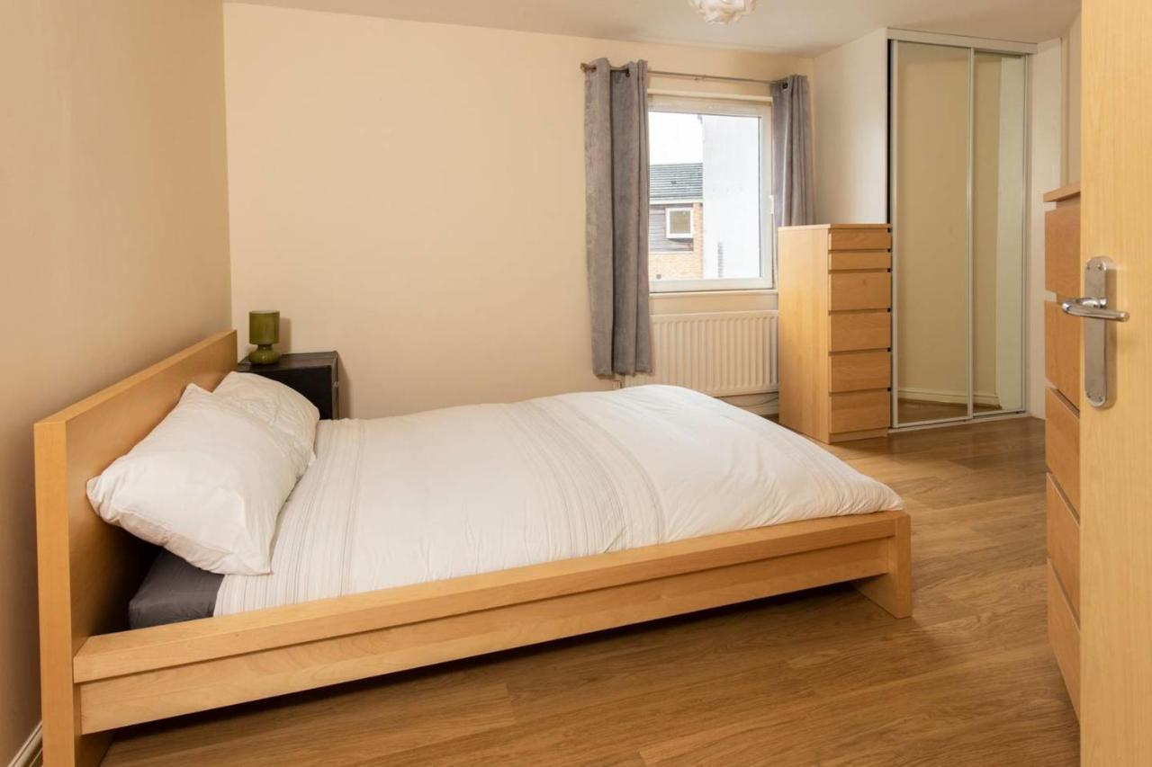 Guestready - Top Floor Apt 2Min Walk To O2 Apollo Manchester Esterno foto